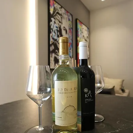 Renovated & Fully Equipped-luxurious-2room Fontana Suite, It Just Doesn't Get Any Better! * Olbia