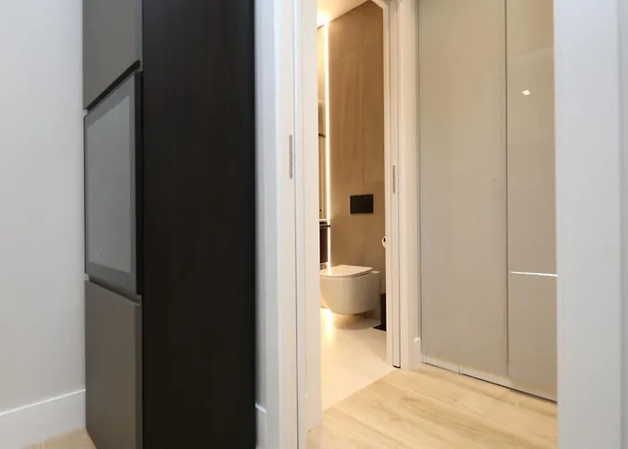 アパート Renovated & Fully Equipped-luxurious-2room Fontana Suite, It Just Doesn't Get Any Better!