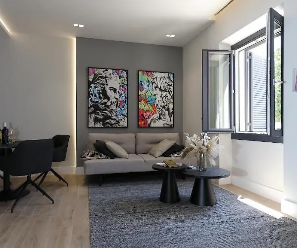 Apartment Renovated & Fully Equipped-luxurious-2room Fontana Suite, It Just Doesn't Get Any Better! Olbia