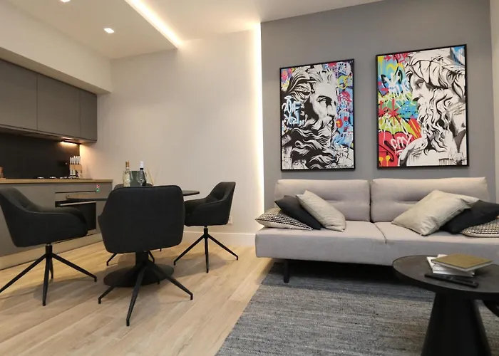 Renovated & Fully Equipped-luxurious-2room Fontana Suite, It Just Doesn't Get Any Better! Olbia