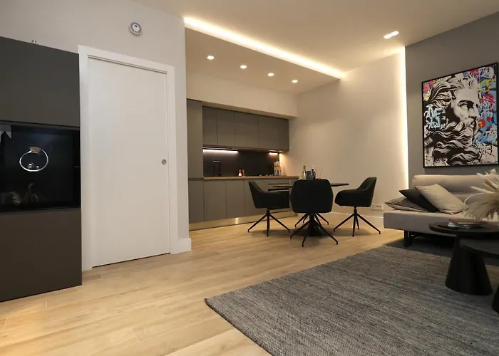 Renovated & Fully Equipped-luxurious-2room Fontana Suite, It Just Doesn't Get Any Better! * Olbia