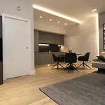 Fontana - 1-bedroom With Terrace, Aldo Moro * 올비아