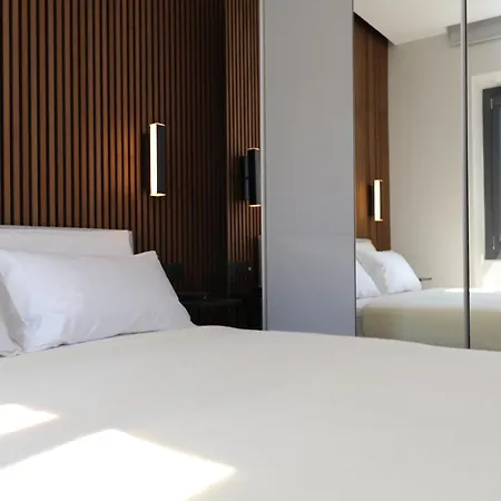 Fontana - 1-bedroom With Terrace, Aldo Moro Apartment