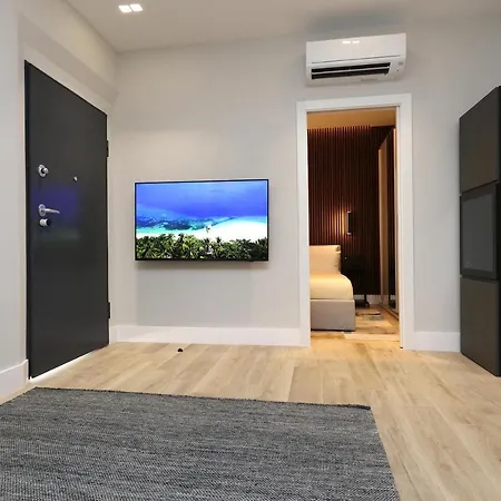 Fontana - 1-bedroom With Terrace, Aldo Moro Olbia
