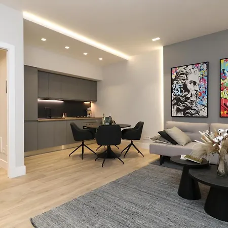 Apartment Fontana - 1-bedroom With Terrace, Aldo Moro *
