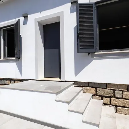 Fontana - 1-bedroom With Terrace, Aldo Moro *