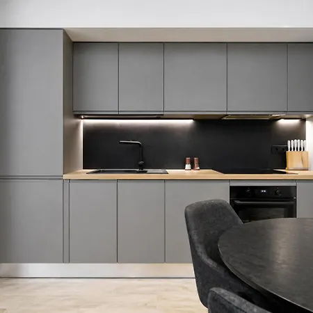 Fontana - 1-bedroom With Terrace, Aldo Moro