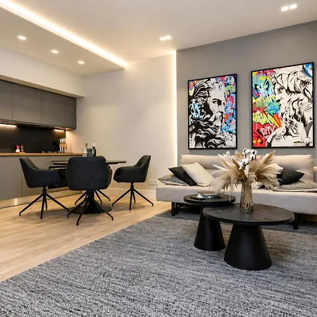 Fontana - 1-bedroom With Terrace, Aldo Moro *